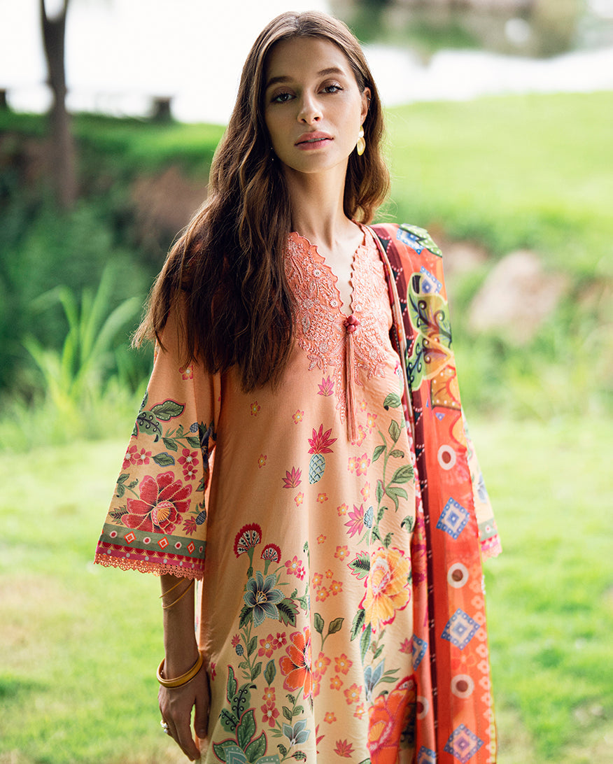 Roheenaz | Garden Veal Printed Lawn 25 | Petal Glaze - Official Roheenaz stockist in UK - Sakeena London