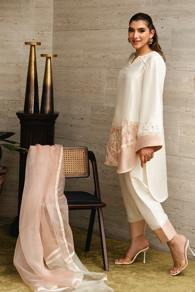 Amna Arshad | Kiki Luxury Pret | Meeray - Official Amna Arshad stockist in UK - Sakeena London