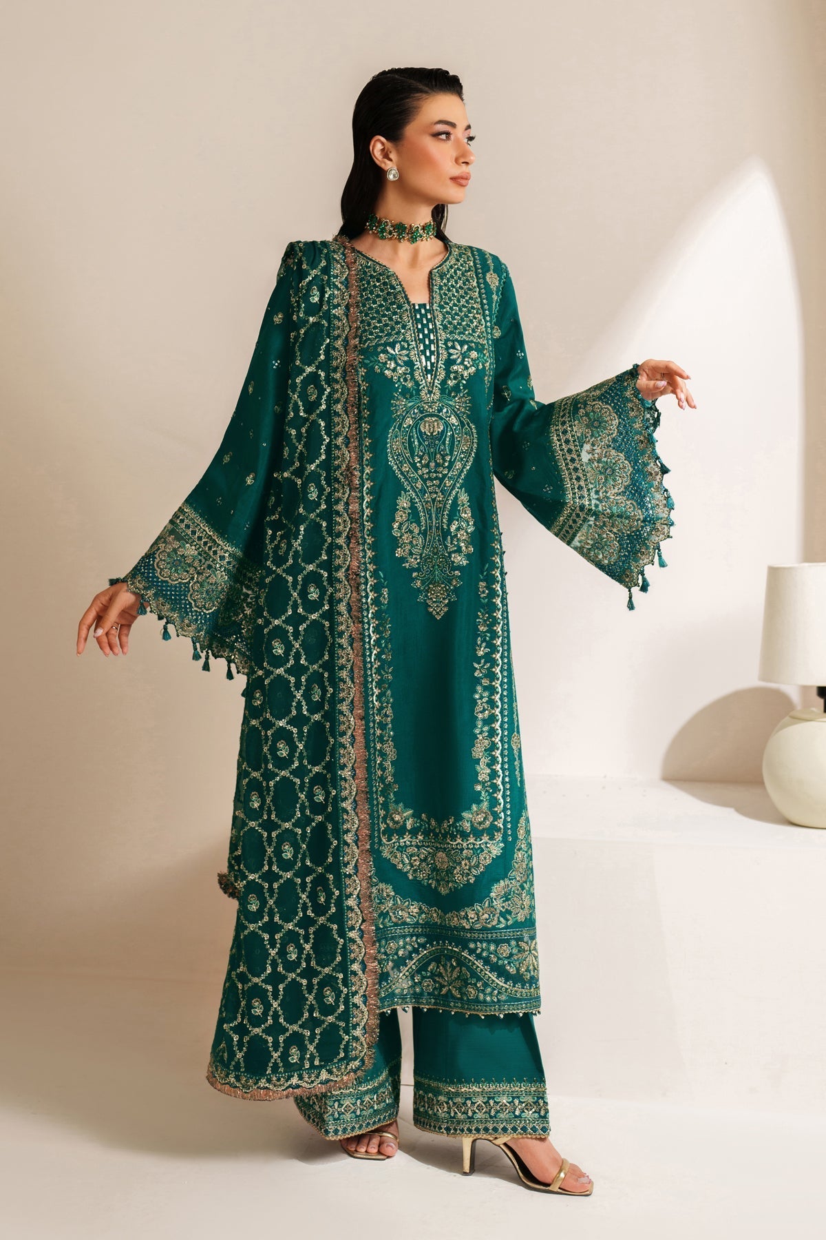 Xenia Formals | Neorah Luxury Formals | SERIYA - Official Xenia Formals stockist in UK - Sakeena London