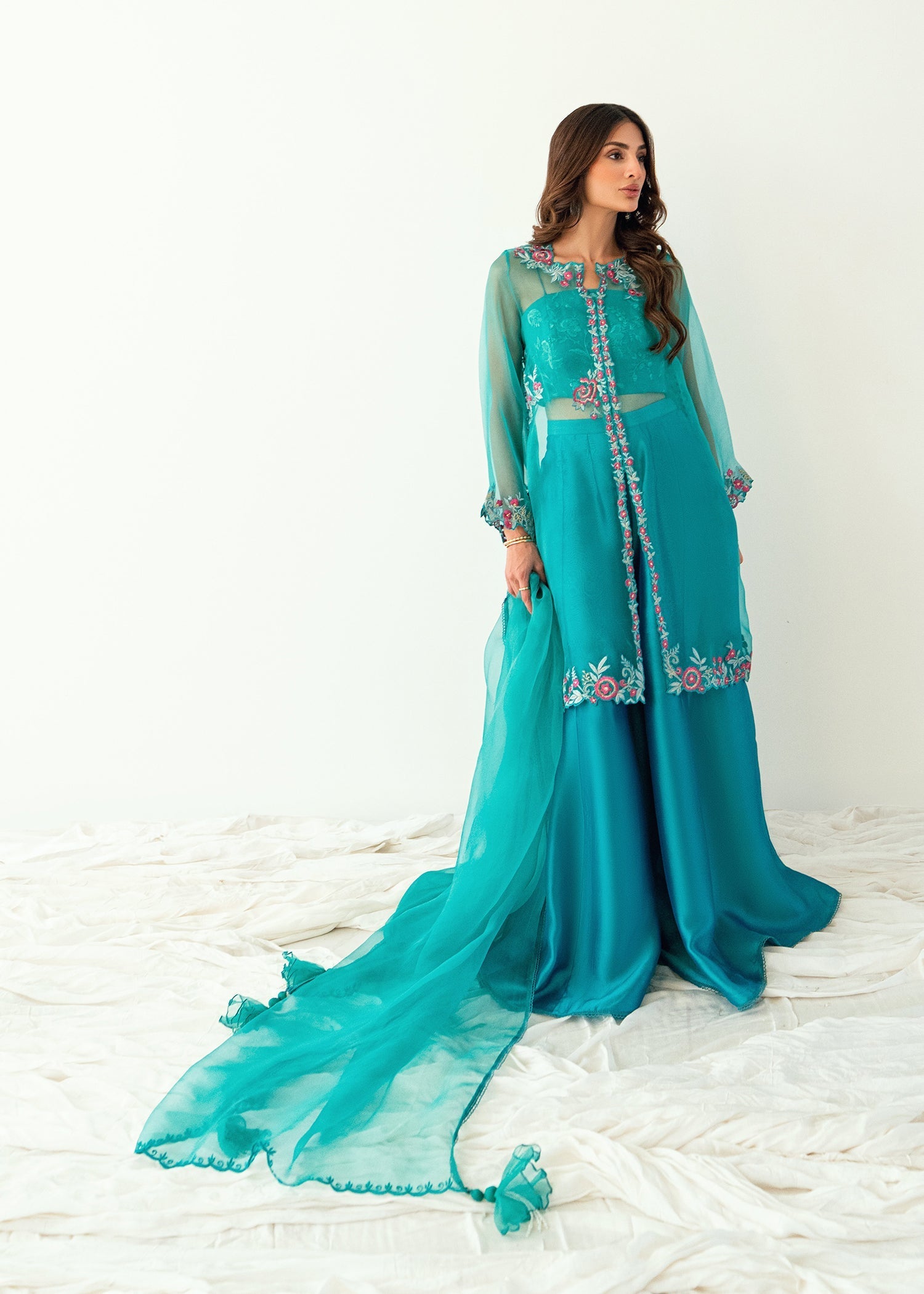 Umsha | Sehar e Noor | Zareen