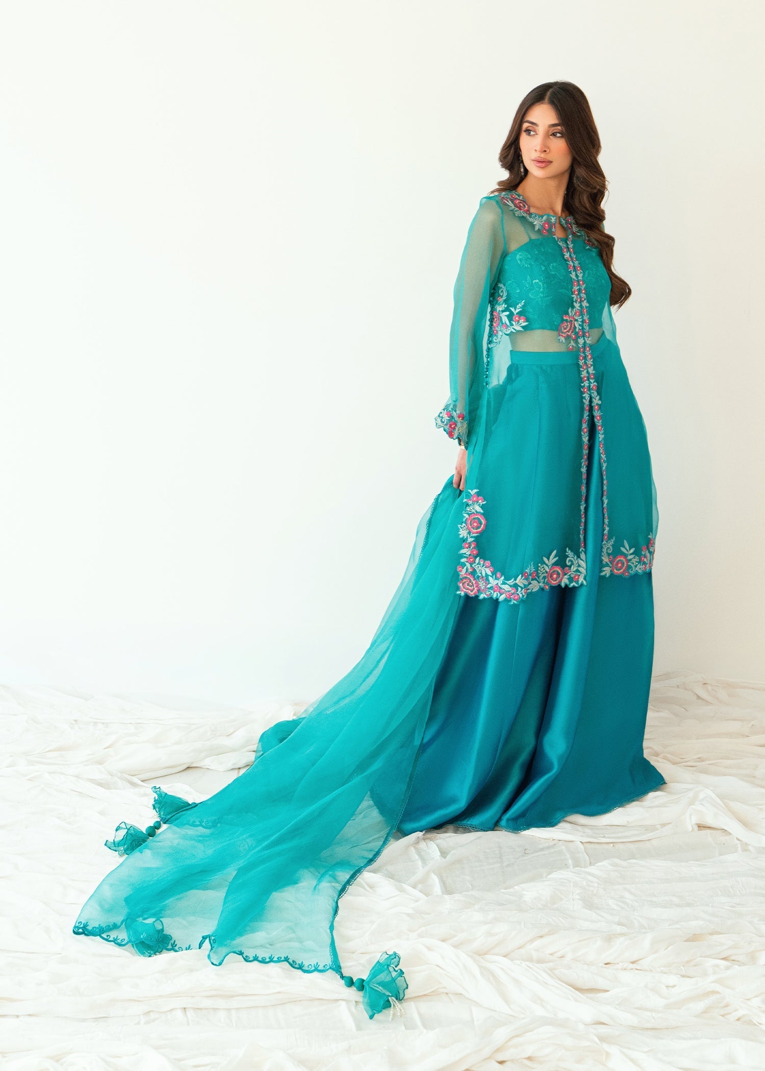 Umsha | Sehar e Noor | Zareen