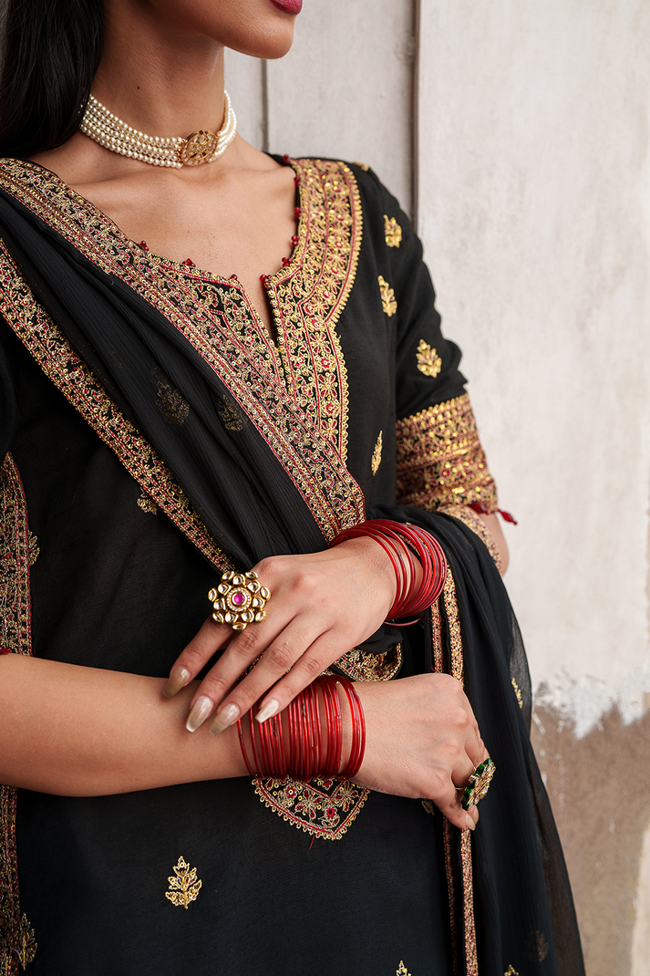 Saad Shaikh | Zaria Festive Pret 25 | NOVA - Official Saad Shaikh stockist in UK - Sakeena London