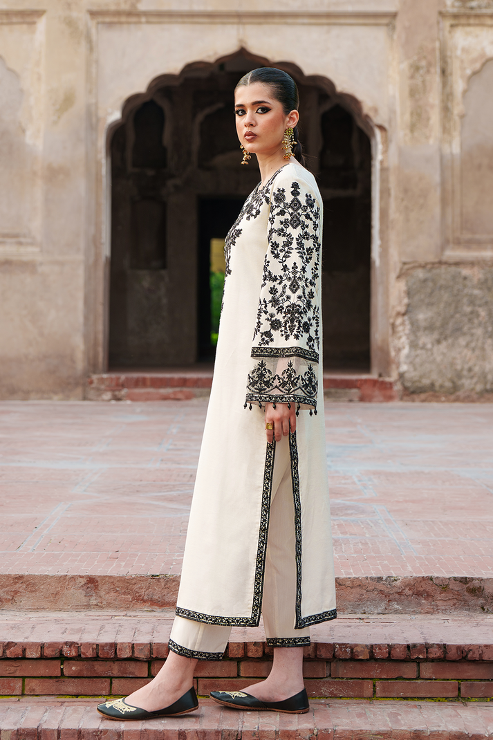 Saad Shaikh | Zaria Festive Pret 25 | ISLE - Official Saad Shaikh stockist in UK - Sakeena London