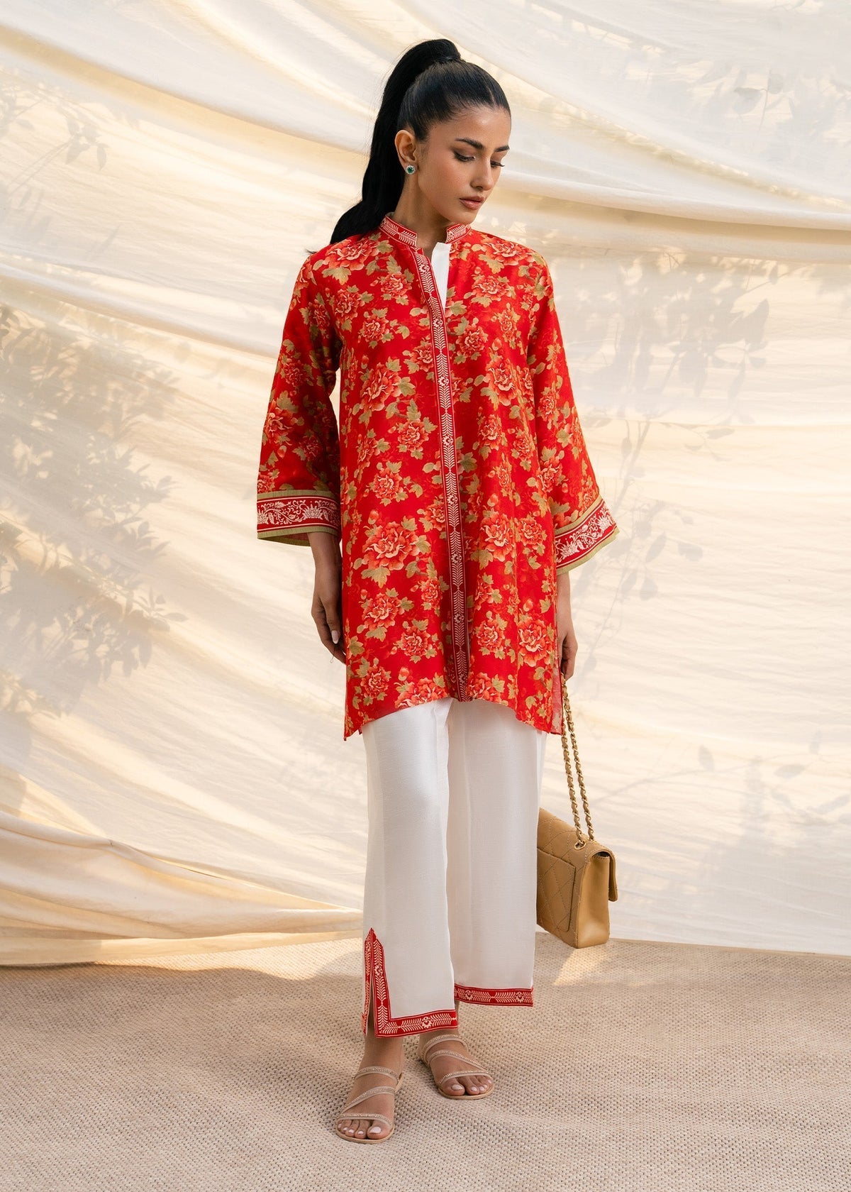 Mahgul | Ambi Bagh Silk Edit | Gulal