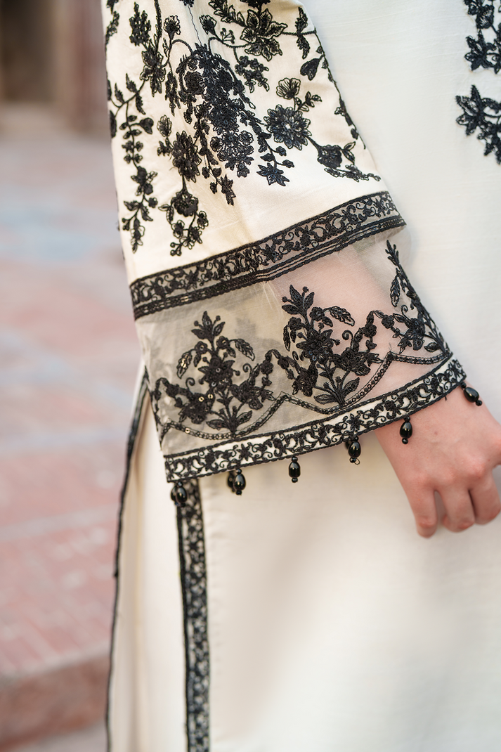 Saad Shaikh | Zaria Festive Pret 25 | ISLE - Official Saad Shaikh stockist in UK - Sakeena London