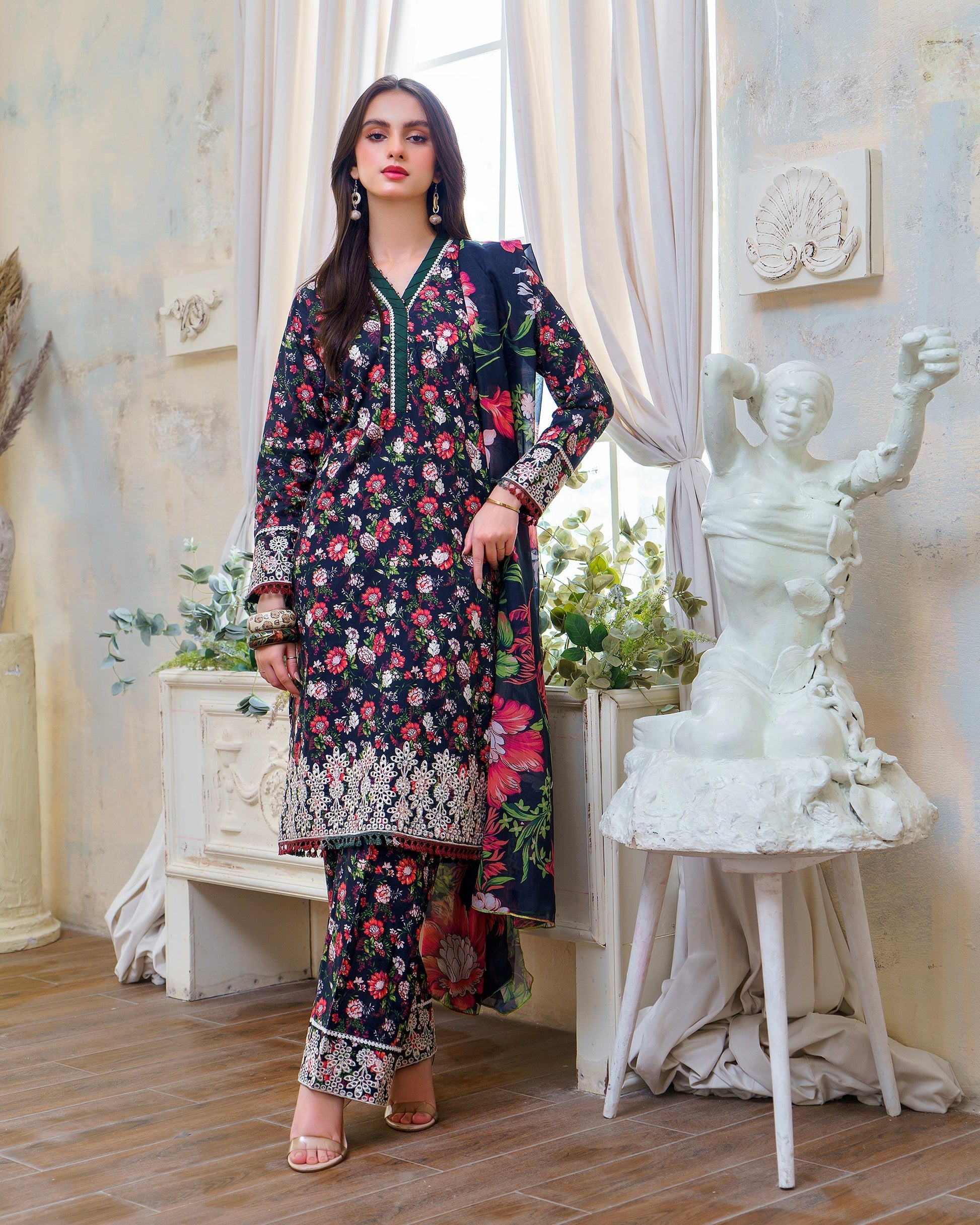 Hana | Floral Symphony | Rose Radiance - Official Hana stockist in UK - Sakeena London