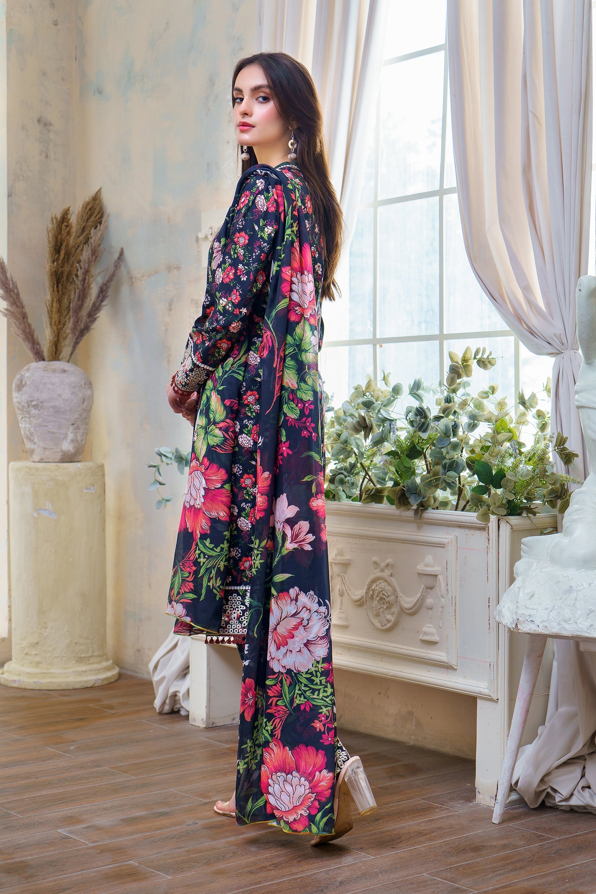 Hana | Floral Symphony | Rose Radiance - Official Hana stockist in UK - Sakeena London