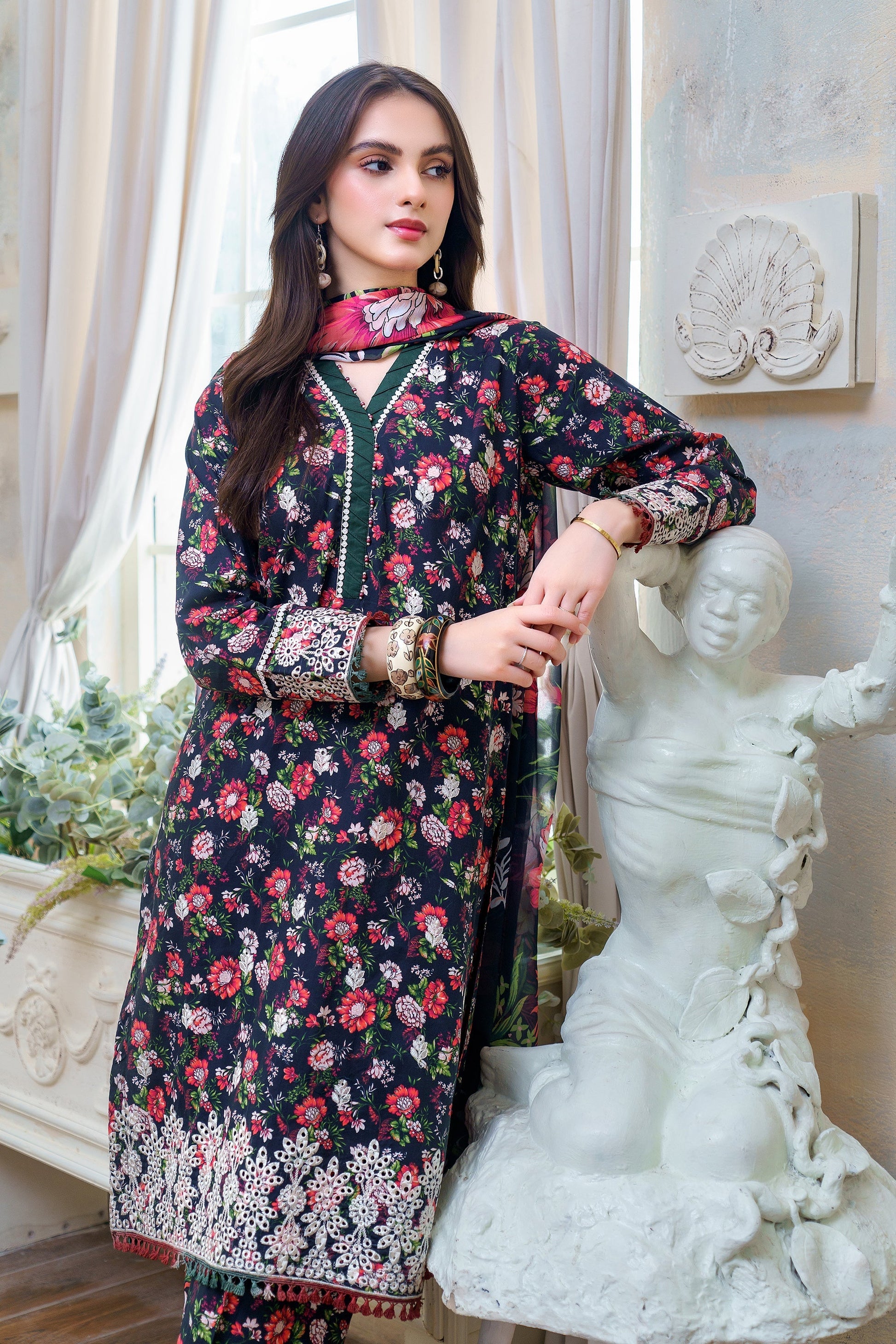 Hana | Floral Symphony | Rose Radiance - Official Hana stockist in UK - Sakeena London