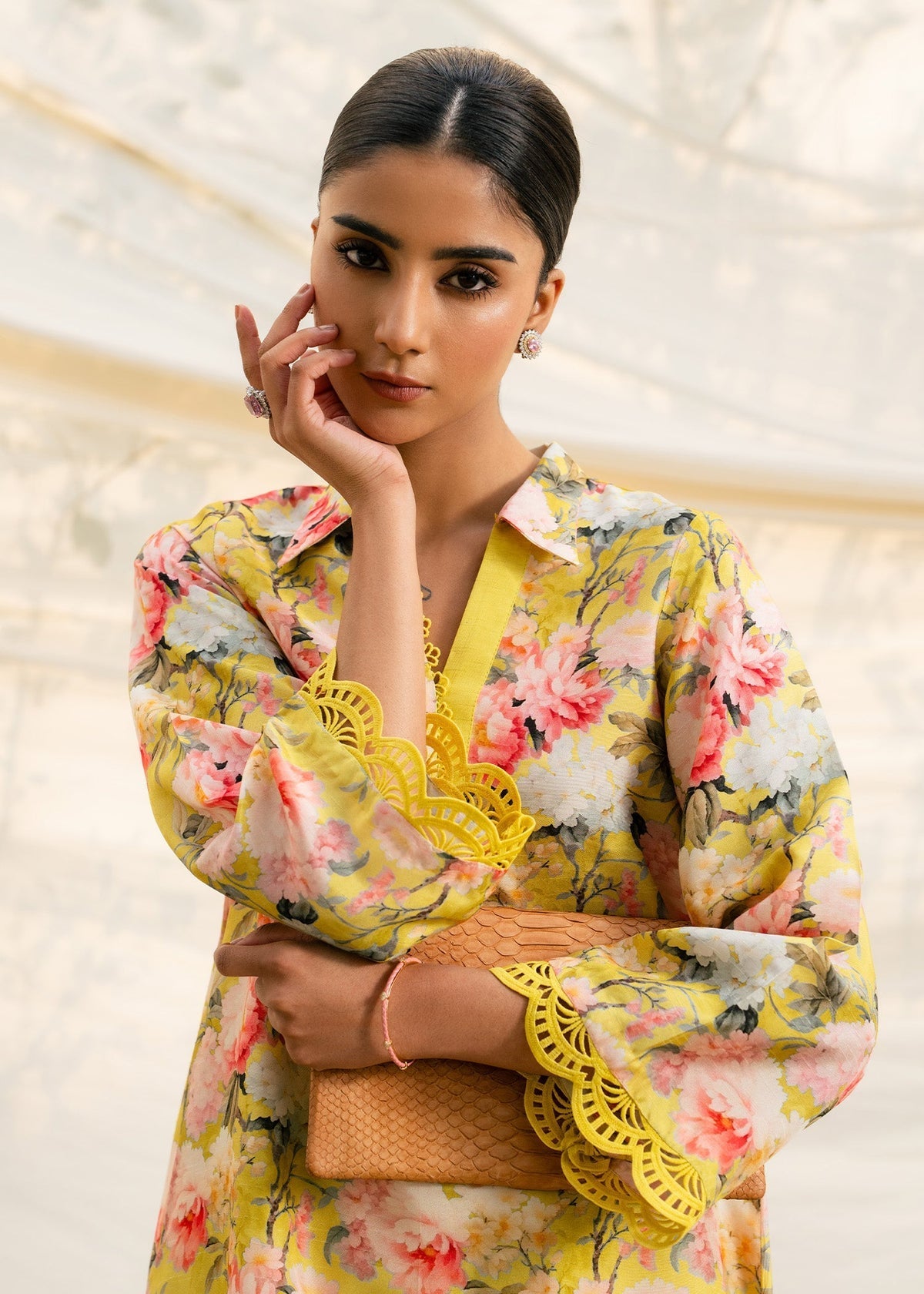 Mahgul | Ambi Bagh Silk Edit | Noor Bano