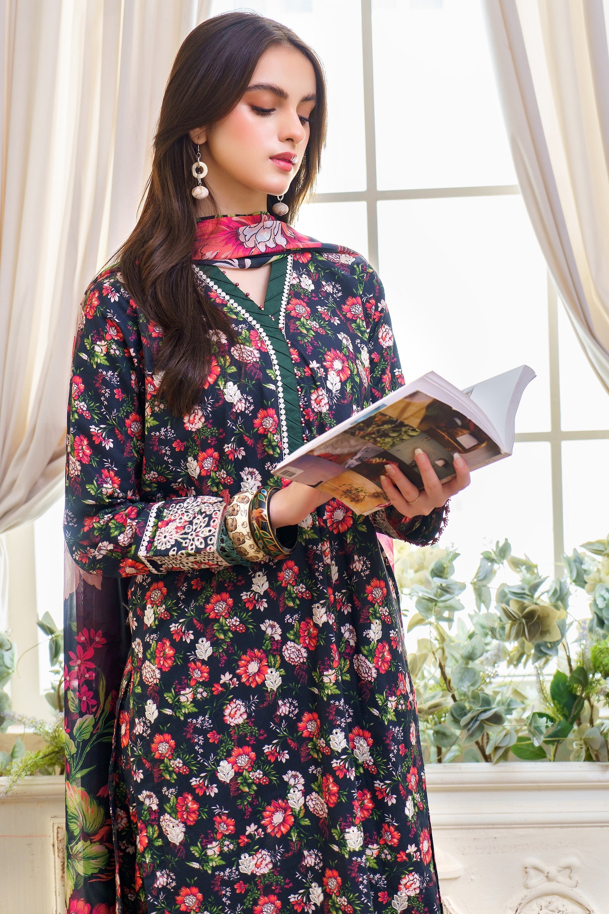 Hana | Floral Symphony | Rose Radiance - Official Hana stockist in UK - Sakeena London
