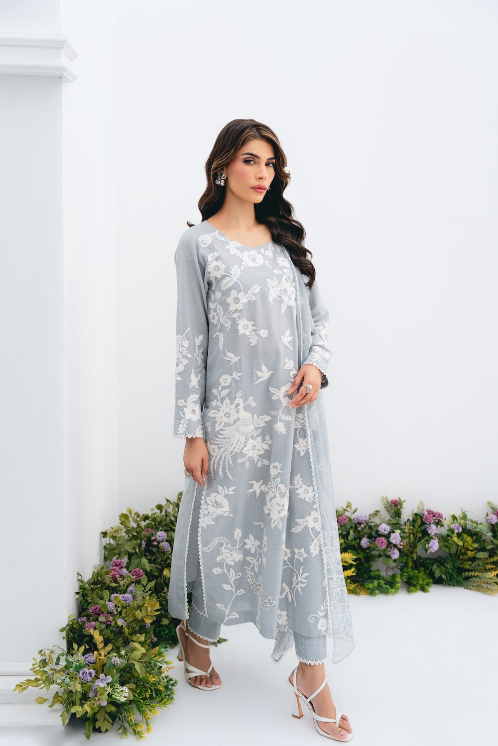 Vintage | Crism 24 | Zoe - Official Vintage stockist in UK - Sakeena London