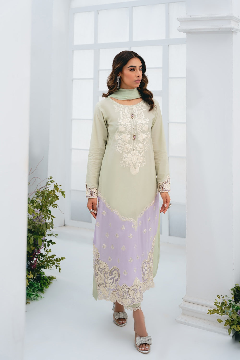 Vintage | Crism 24 | Haya - Official Vintage stockist in UK - Sakeena London