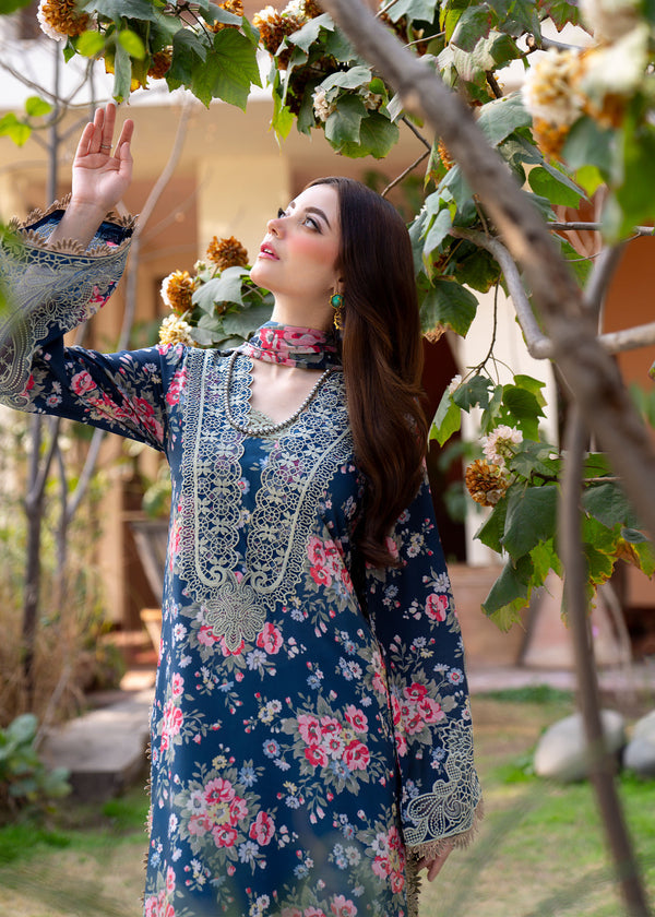 Myeesha | Lamhay Luxury Lawn 25 | Zohra - Official Myeesha stockist in UK - Sakeena London
