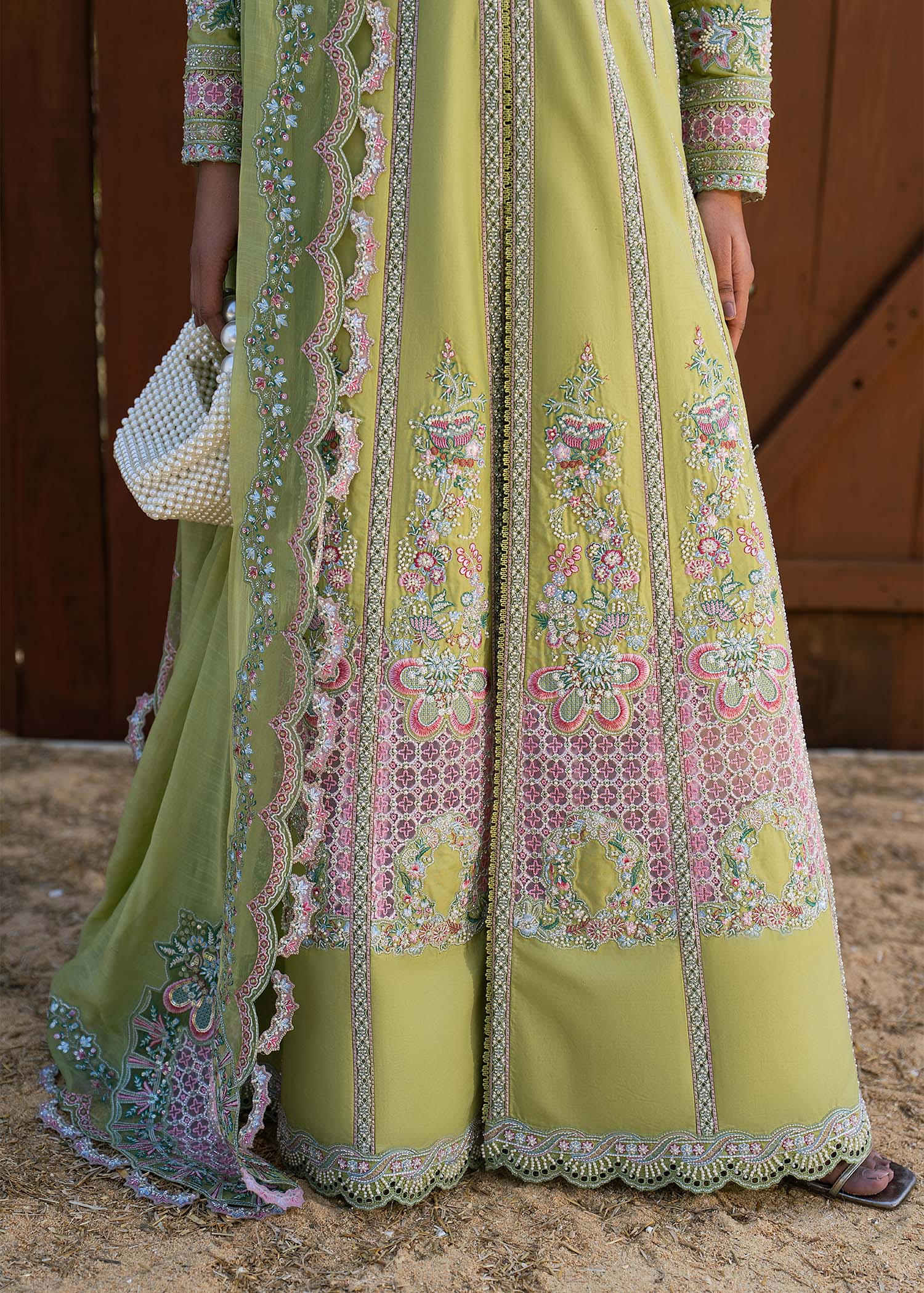 Zarizaa | Aura of Flora | MOSS