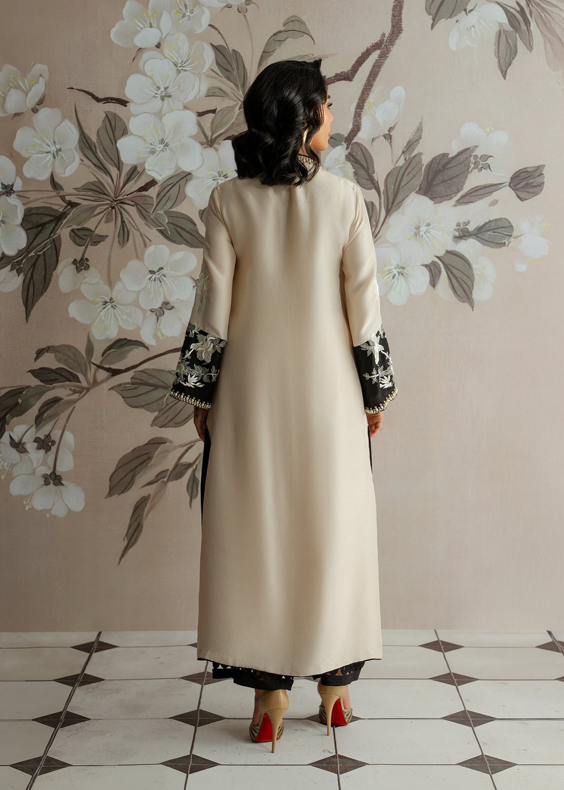 Mahgul | Elemental Luxe | Onyx Sand - Official Mahgul stockist in UK - Sakeena London