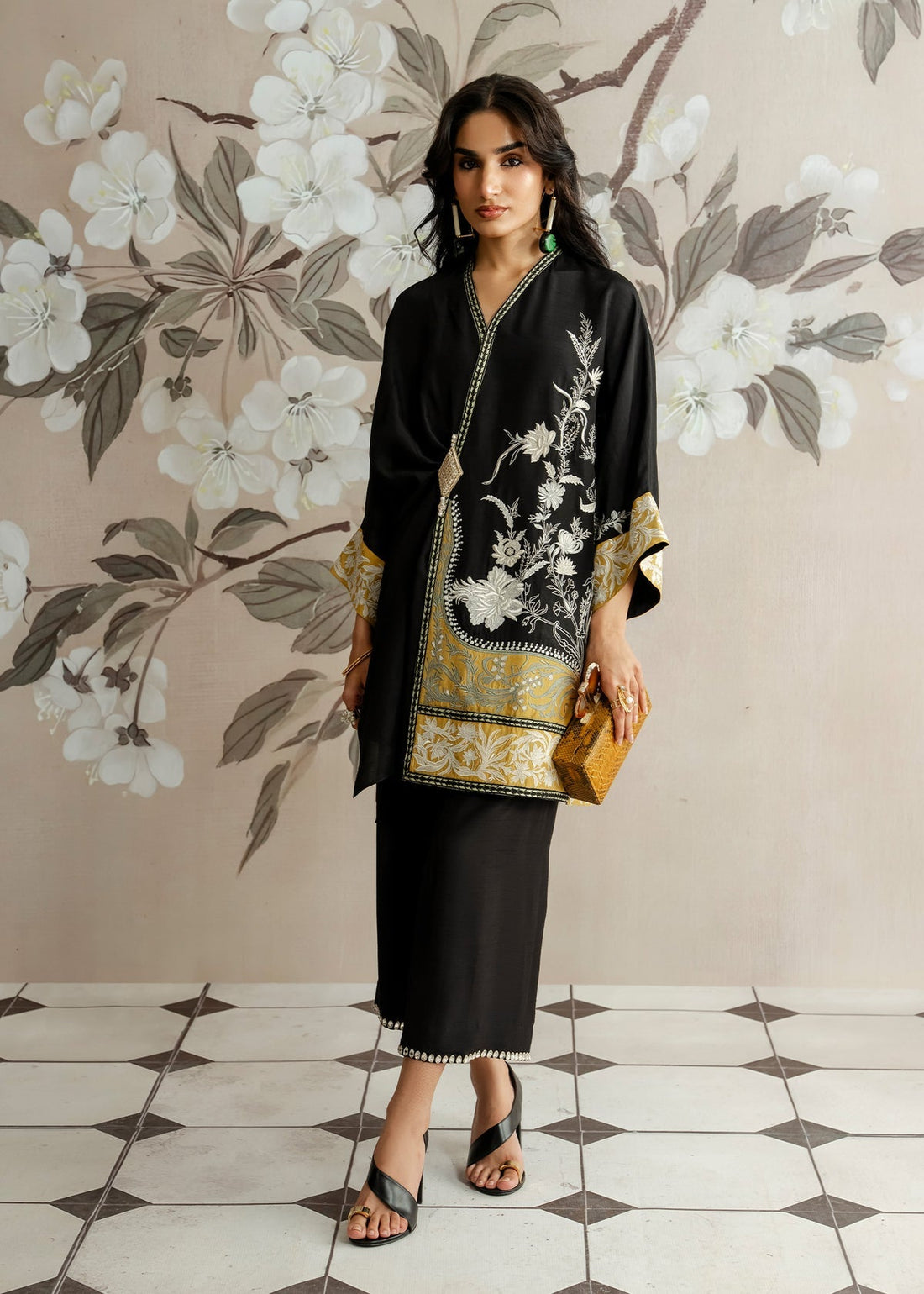 Mahgul | Elemental Luxe | Midnight Gardenia - Official Mahgul stockist in UK - Sakeena London