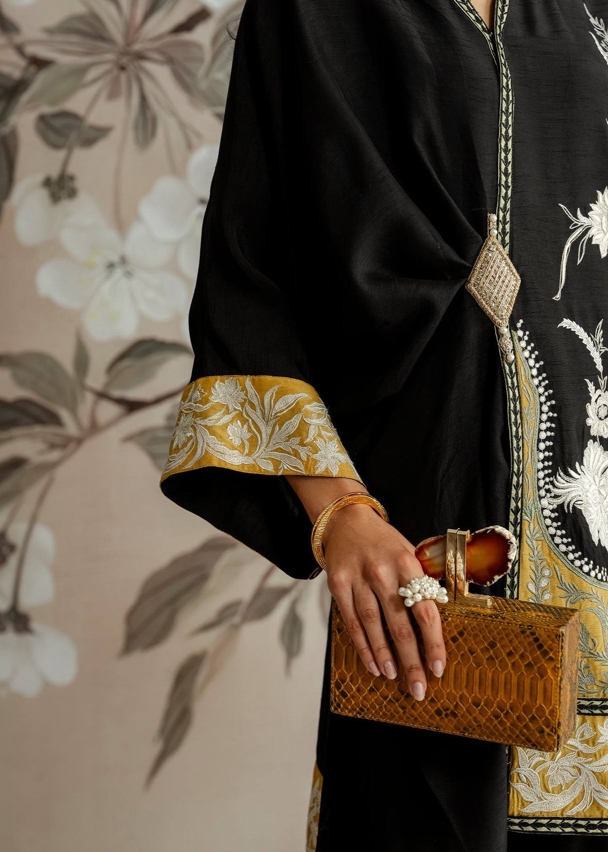 Mahgul | Elemental Luxe | Midnight Gardenia - Official Mahgul stockist in UK - Sakeena London