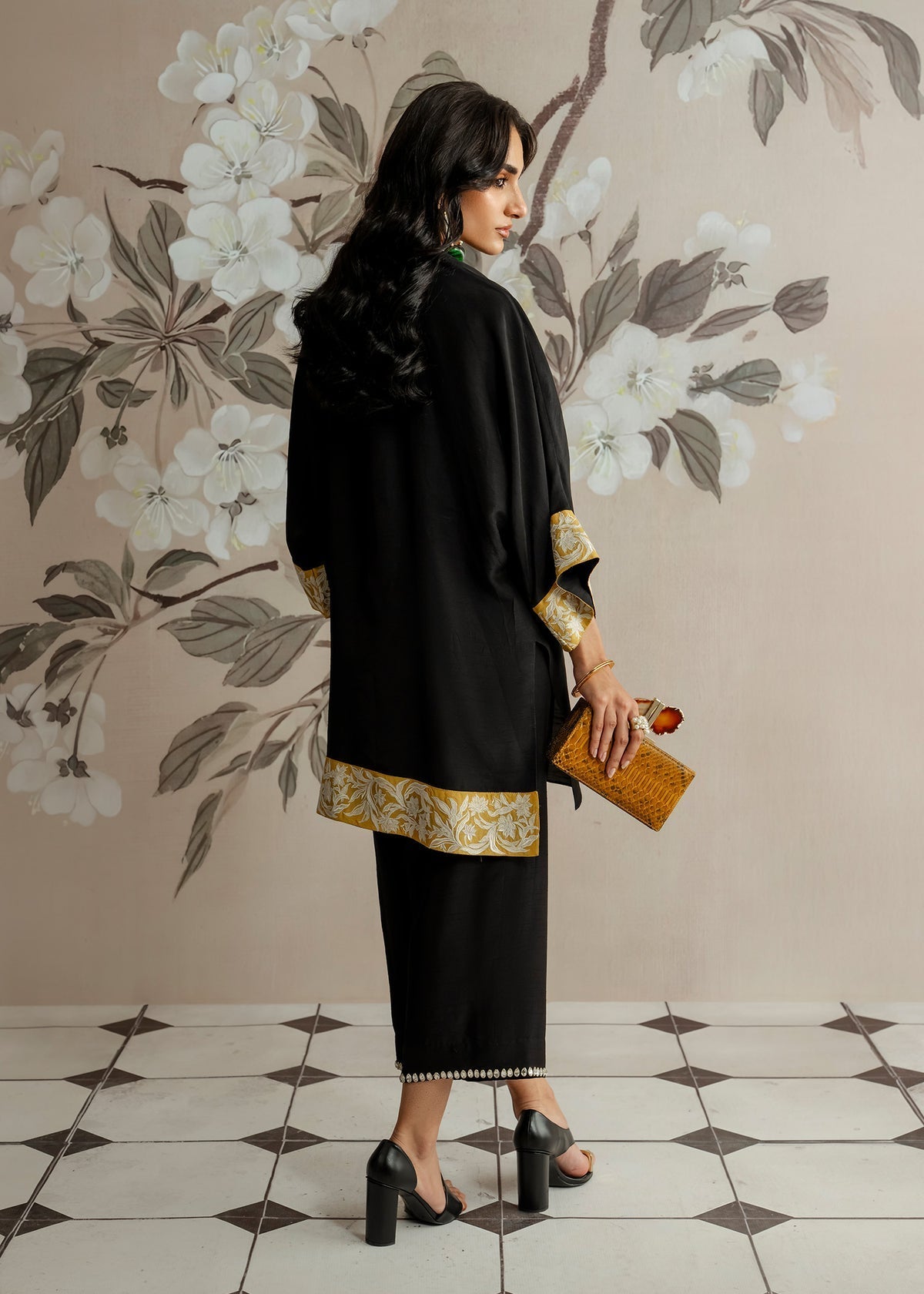Mahgul | Elemental Luxe | Midnight Gardenia - Official Mahgul stockist in UK - Sakeena London