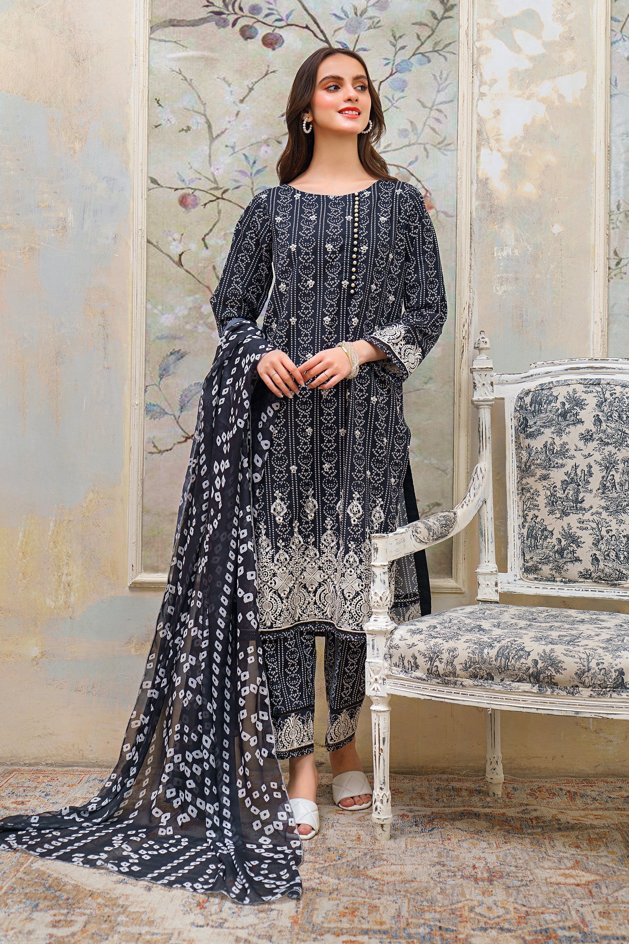 Hana | Floral Symphony | Black Twist - Official Hana stockist in UK - Sakeena London