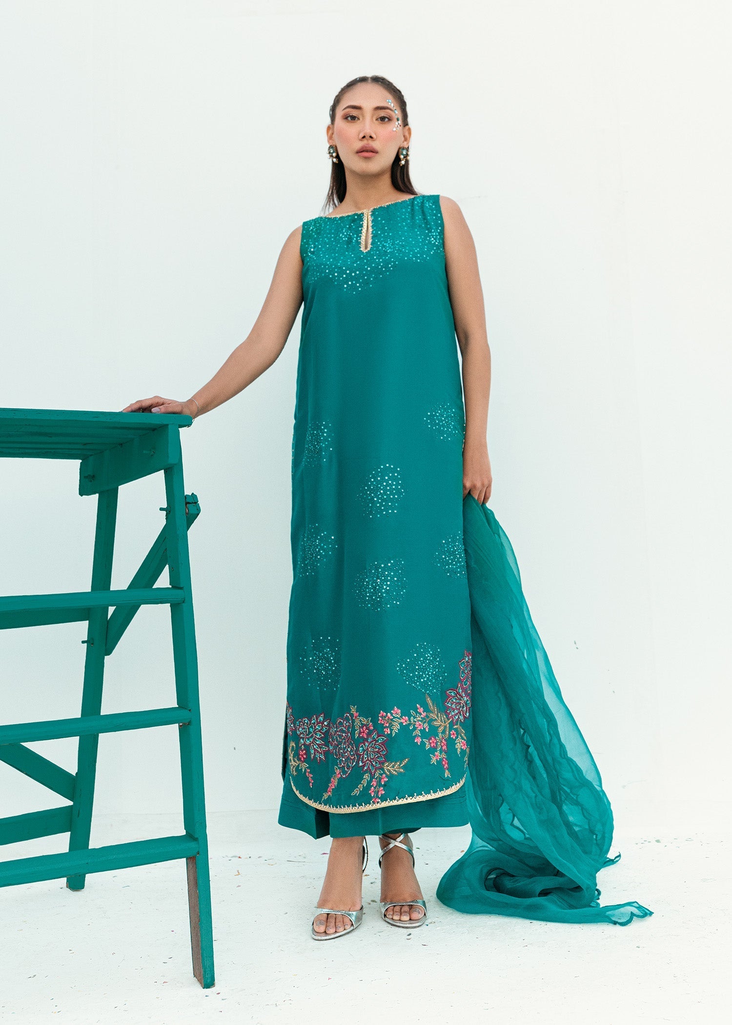 Umsha | Confetti 25 | SPRUCE GLOW - Official Umsha stockist in UK - Sakeena London