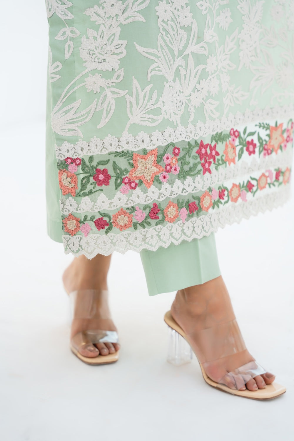 Vintage | Crism 24 | Suroor - Official Vintage stockist in UK - Sakeena London