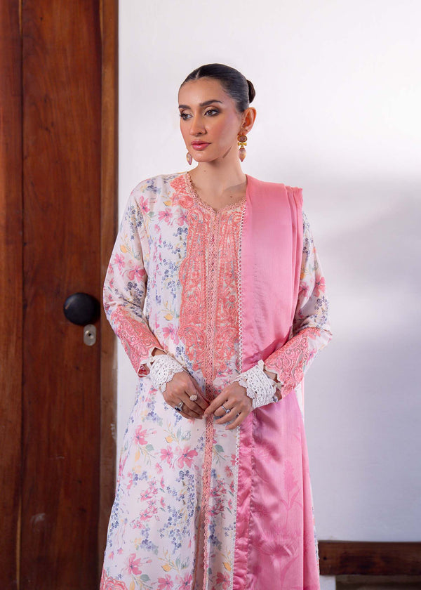 Myeesha | Lamhay Luxury Lawn 25 | Nazneen - Official Myeesha stockist in UK - Sakeena London