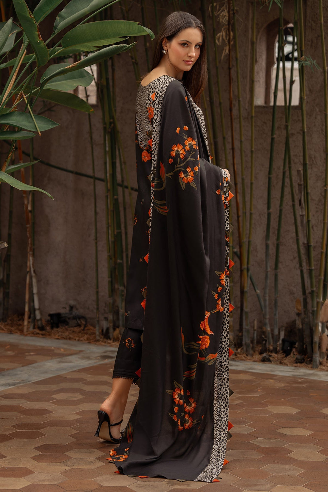 Charizma | C Prints Winter 25 | 3-PC Unstitched Printed Linen Collection CPW5-08 - Official Charizma stockist in UK - Sakeena London
