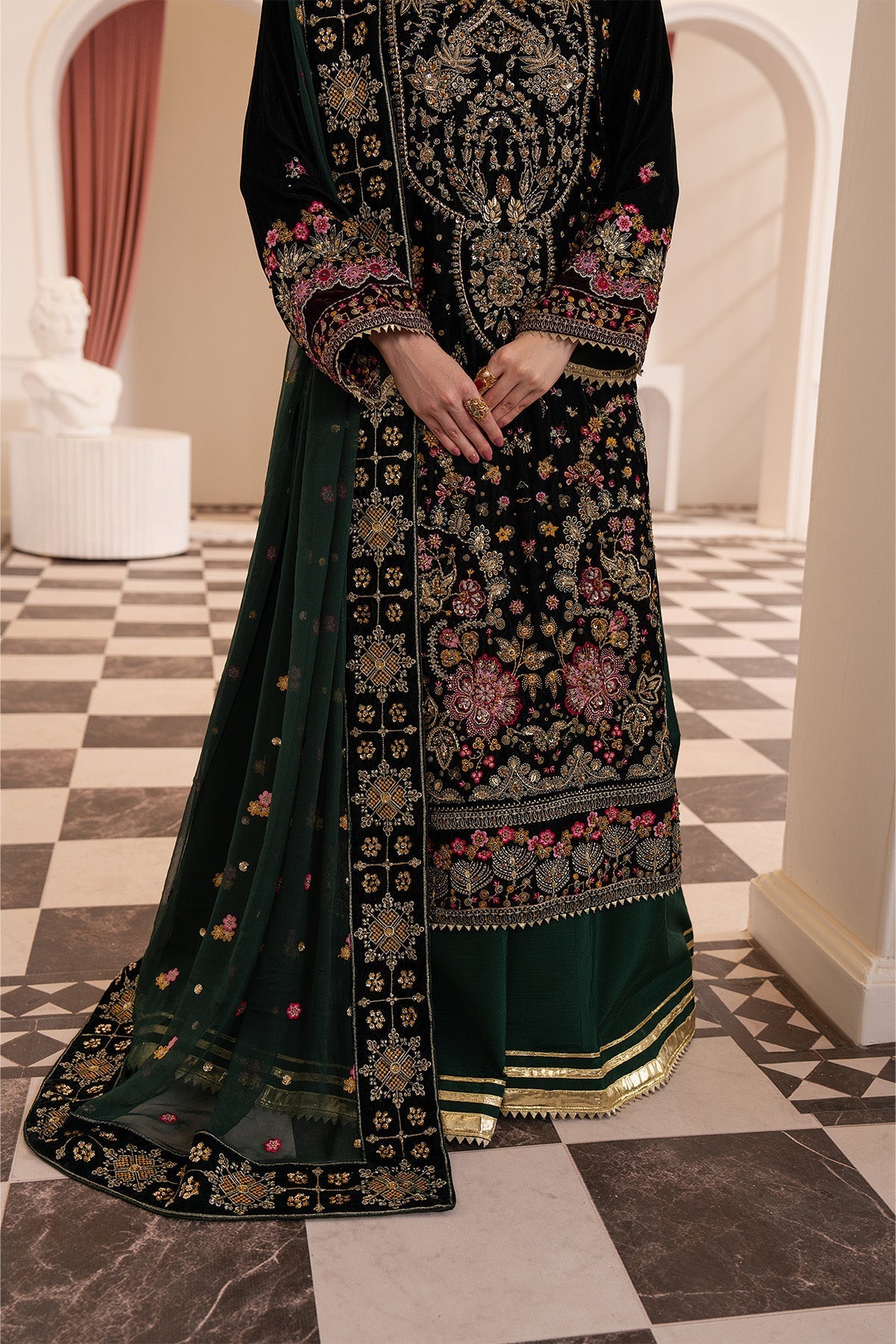 Raeesa Premium | Noirah Velvet | NV-004 - Official Raeesa Premium stockist in UK - Sakeena London