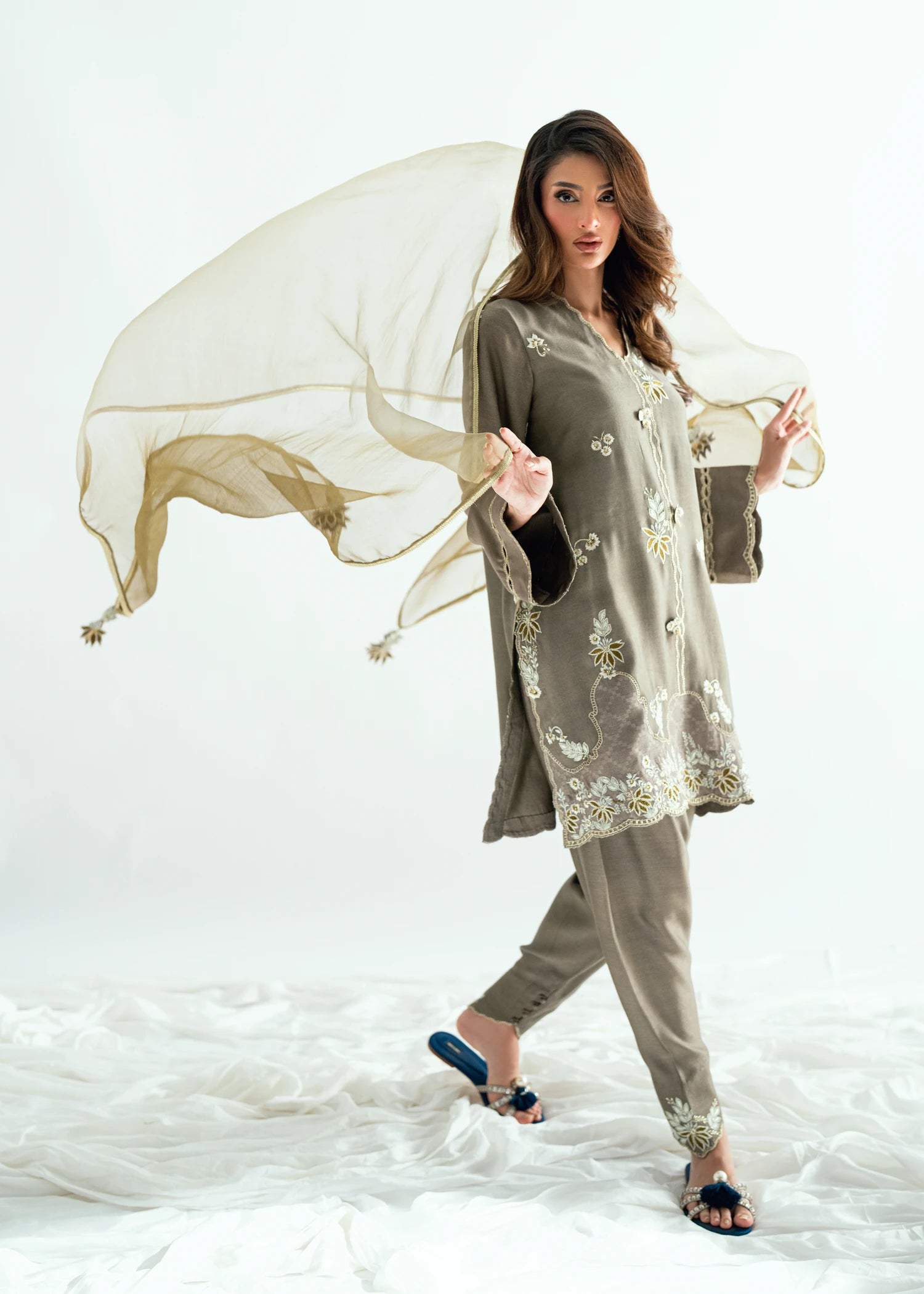 Umsha | Jardin De Luxe |Royal Ash