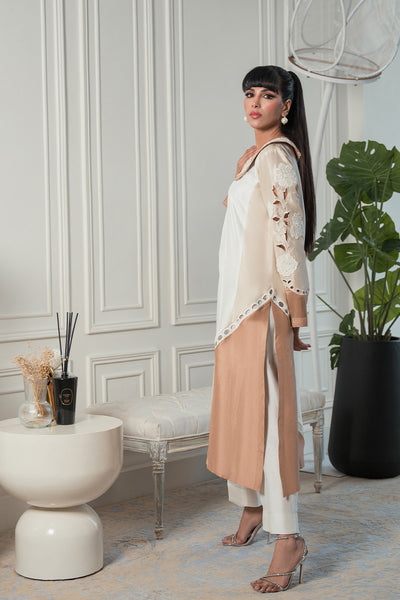 Amna Arshad | Laleh Festive | Reham - Official Amna Arshad stockist in UK - Sakeena London