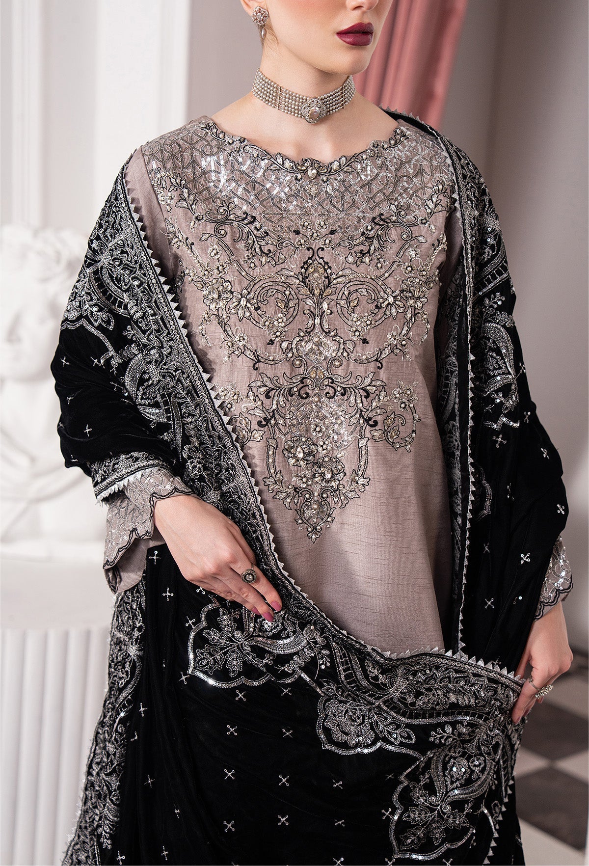 Raeesa Premium | Noirah Velvet | NV-007 - Official Raeesa Premium stockist in UK - Sakeena London