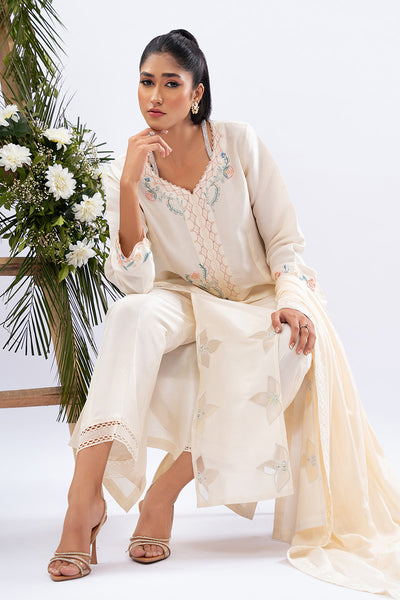 Amna Arshad | Zolu Collection 24 | Zimmer - Official Amna Arshad stockist in UK - Sakeena London