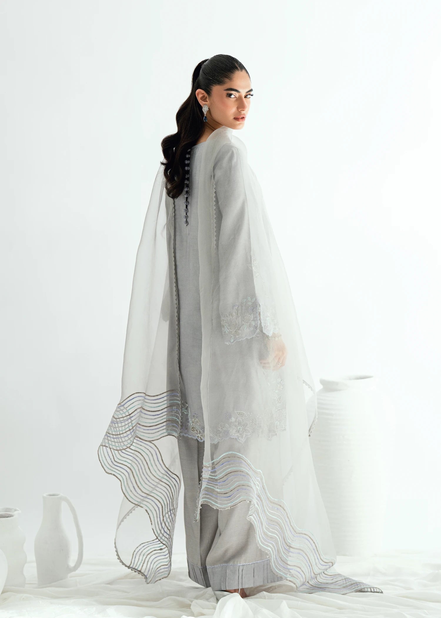 Umsha | Jardin De Luxe | Silver Mist