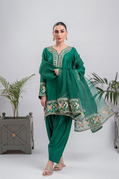 Amna Arshad | Laleh Festive | Jiya - Official Amna Arshad stockist in UK - Sakeena London