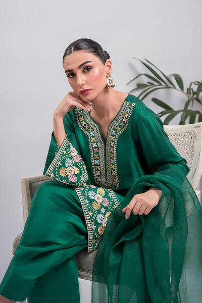 Amna Arshad | Laleh Festive | Jiya - Official Amna Arshad stockist in UK - Sakeena London