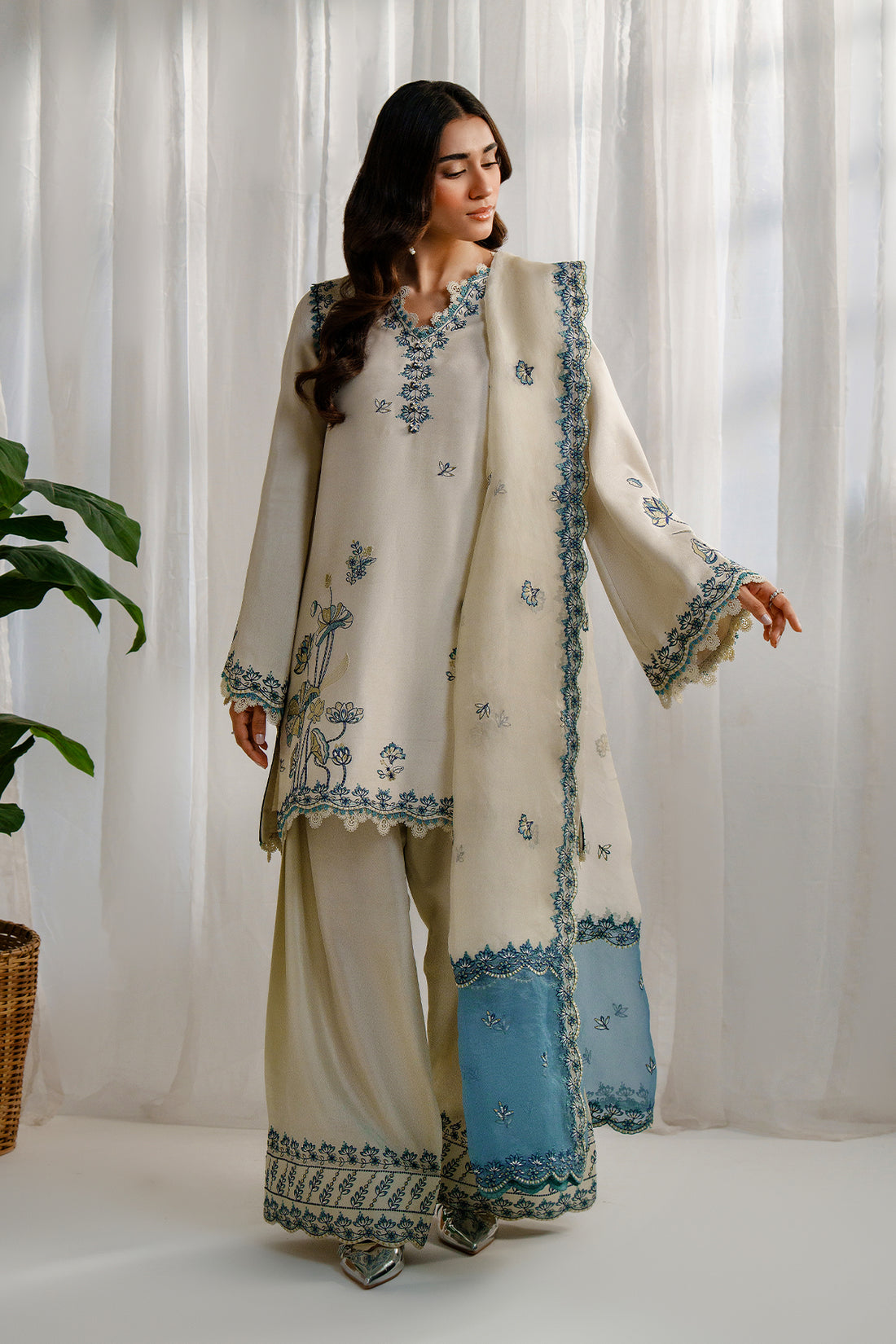 Nyra | Luxe Line Pret | Avera - Official Nyra stockist in UK - Sakeena London