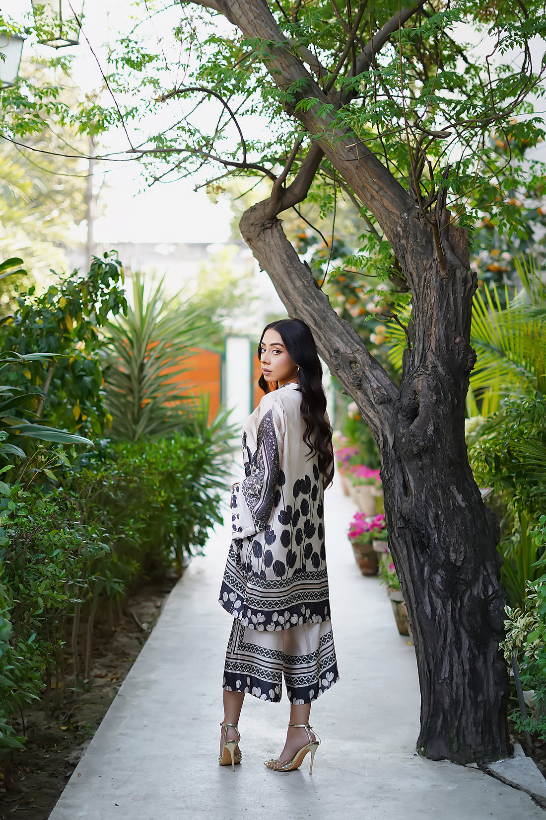 Erum Khan | Nue 25 | Royal Mirage - Official Erum Khan stockist in UK - Sakeena London