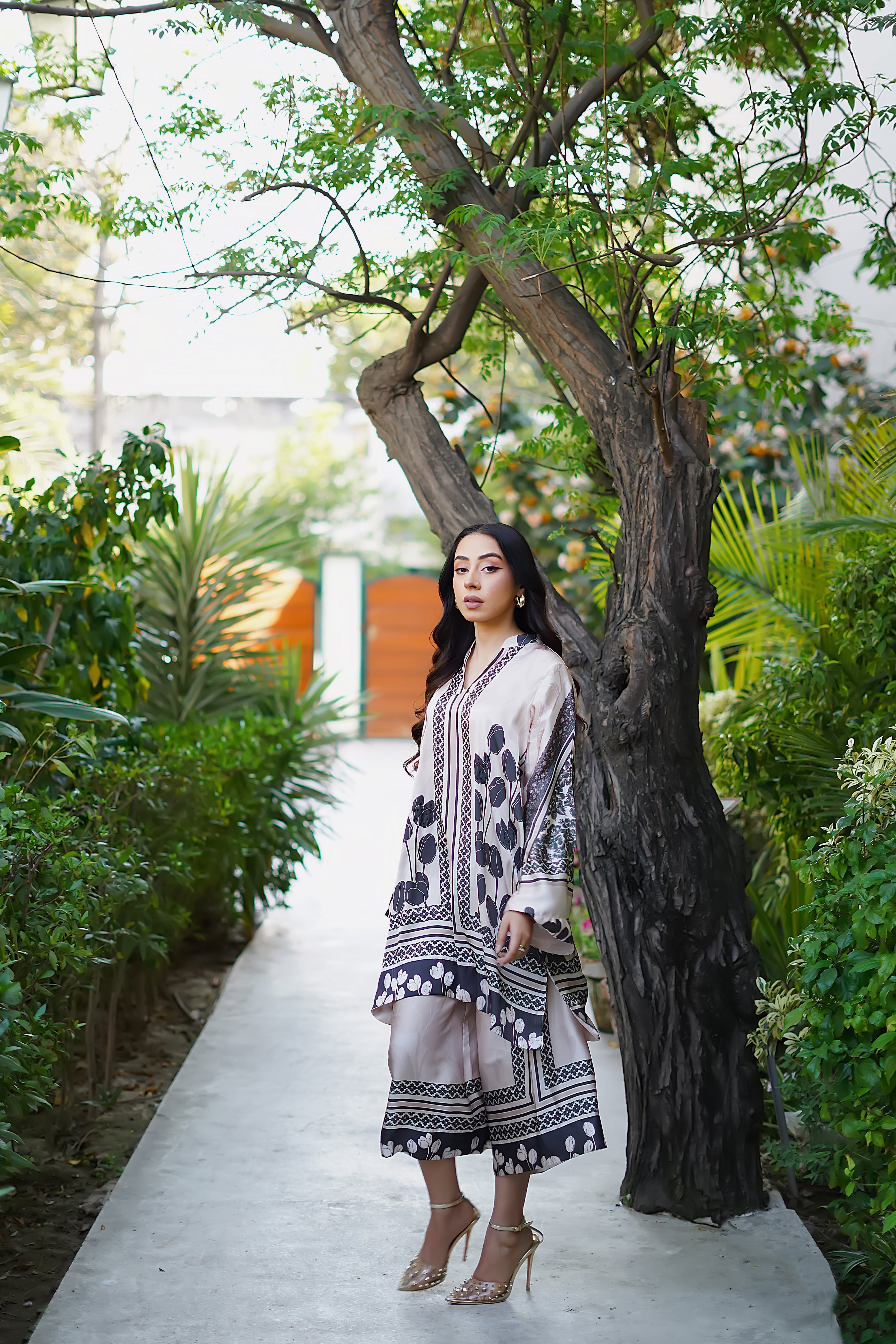 Erum Khan | Nue Pret | Royal Mirage - Official Erum Khan stockist in UK - Sakeena London