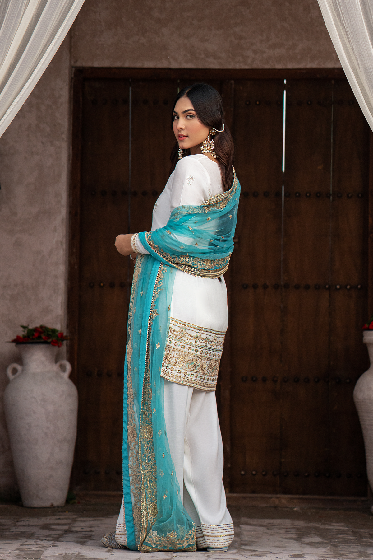 Erum Khan | Sakhiyan Formals | SUFAID PHOOL - Official Erum Khan stockist in UK - Sakeena London