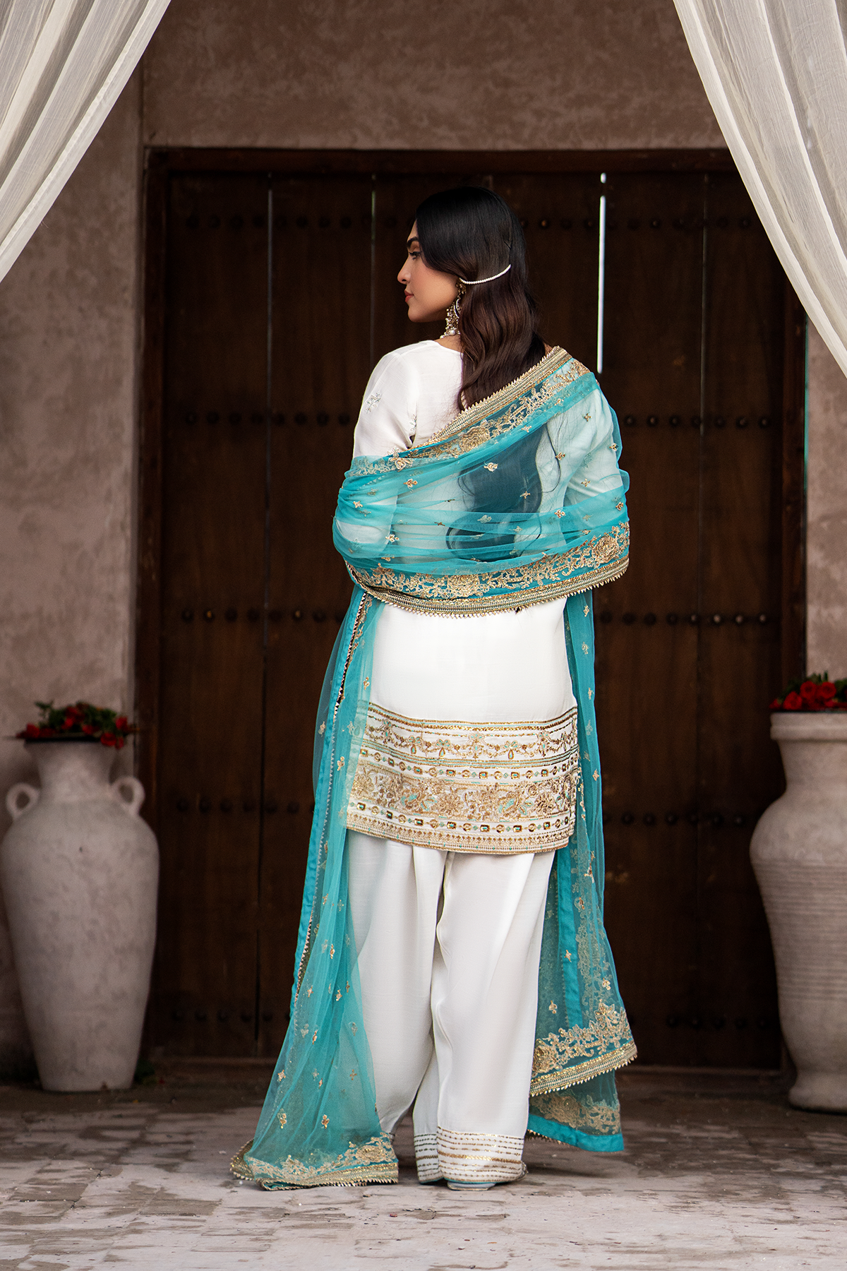 Erum Khan | Sakhiyan Formals | SUFAID PHOOL - Official Erum Khan stockist in UK - Sakeena London