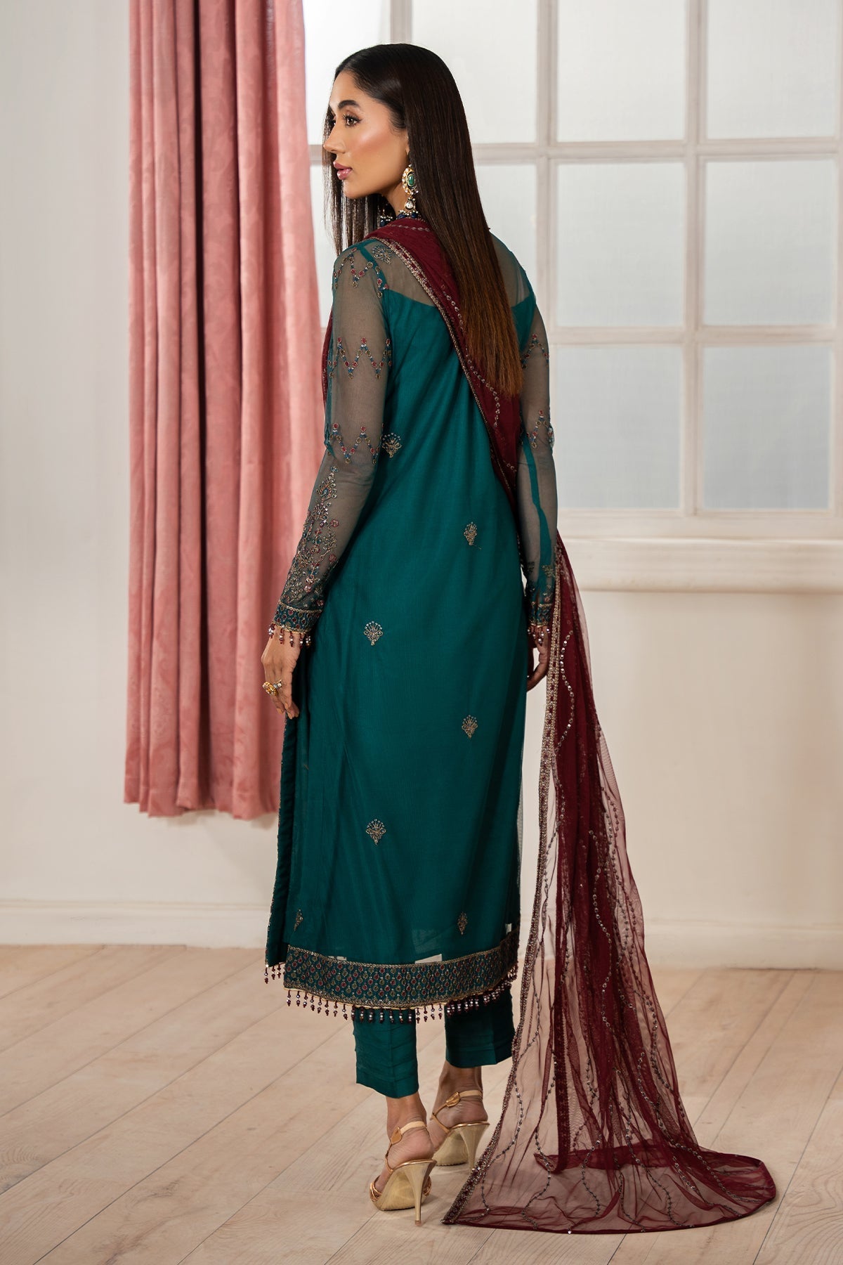 Zarif | Heer Formals | Z-06 NUHA - Official Zarif stockist in UK - Sakeena London