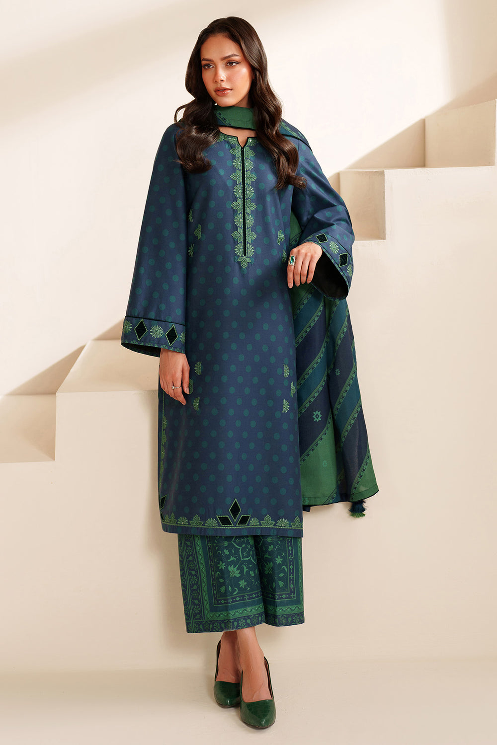 Jazmin | Winter 25 | UW-0222 - Official Jazmin stockist in UK - Sakeena London