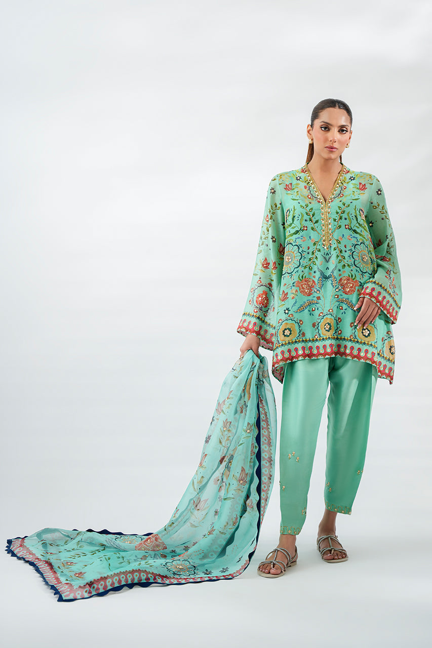 Sania Maskatiya | Fall Festive Glimmer | Este - Official Sania Maskatiya stockist in UK - Sakeena London