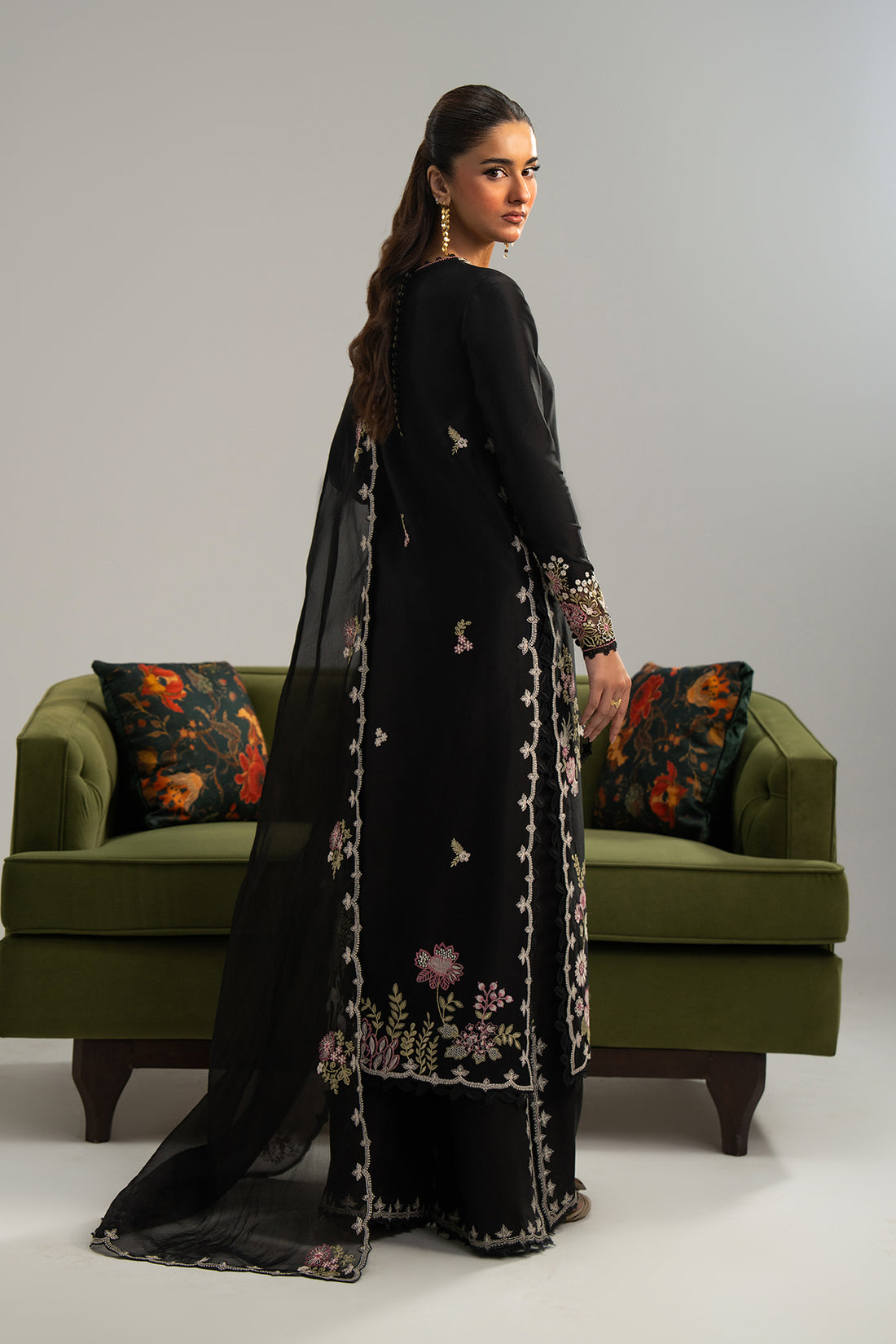 Nyra | Luxe Line Pret | Zyna - Official Nyra stockist in UK - Sakeena London