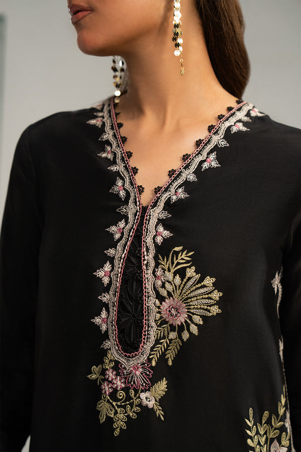 Nyra | Luxe Line Pret | Zyna - Official Nyra stockist in UK - Sakeena London