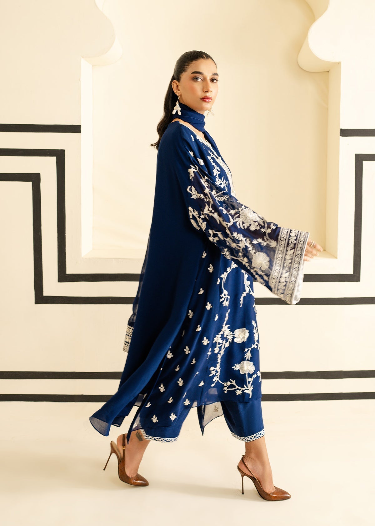 Mahgul | Nooreh Luxe | Nocturne Bloom - Official Mahgul stockist in UK - Sakeena London