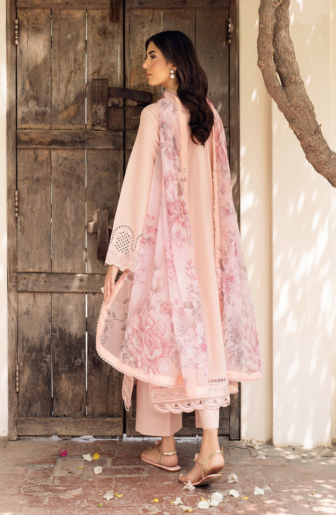 Zarif | Nura Textured Lawn 25 | VIYANA - Official Zarif stockist in UK - Sakeena London