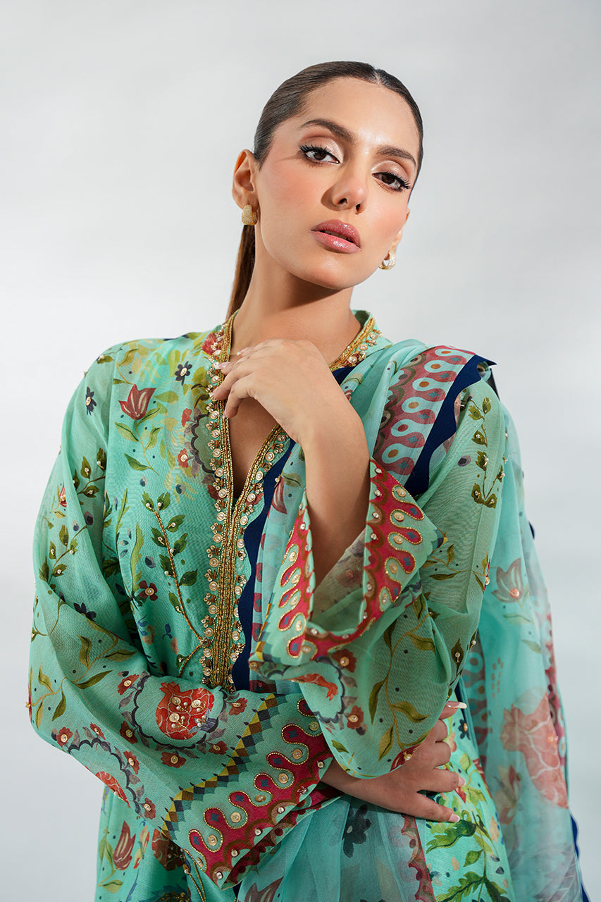 Sania Maskatiya | Fall Festive Glimmer | Este - Official Sania Maskatiya stockist in UK - Sakeena London