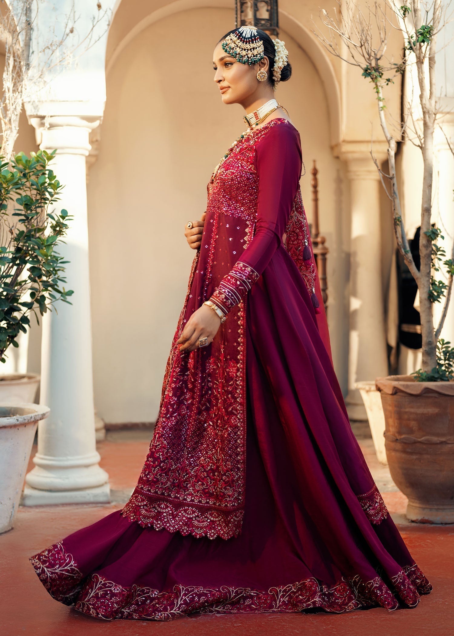 Jamnii | Noor e Nazakat | Ishaq-e- laal - Official Jamnii stockist in UK - Sakeena London