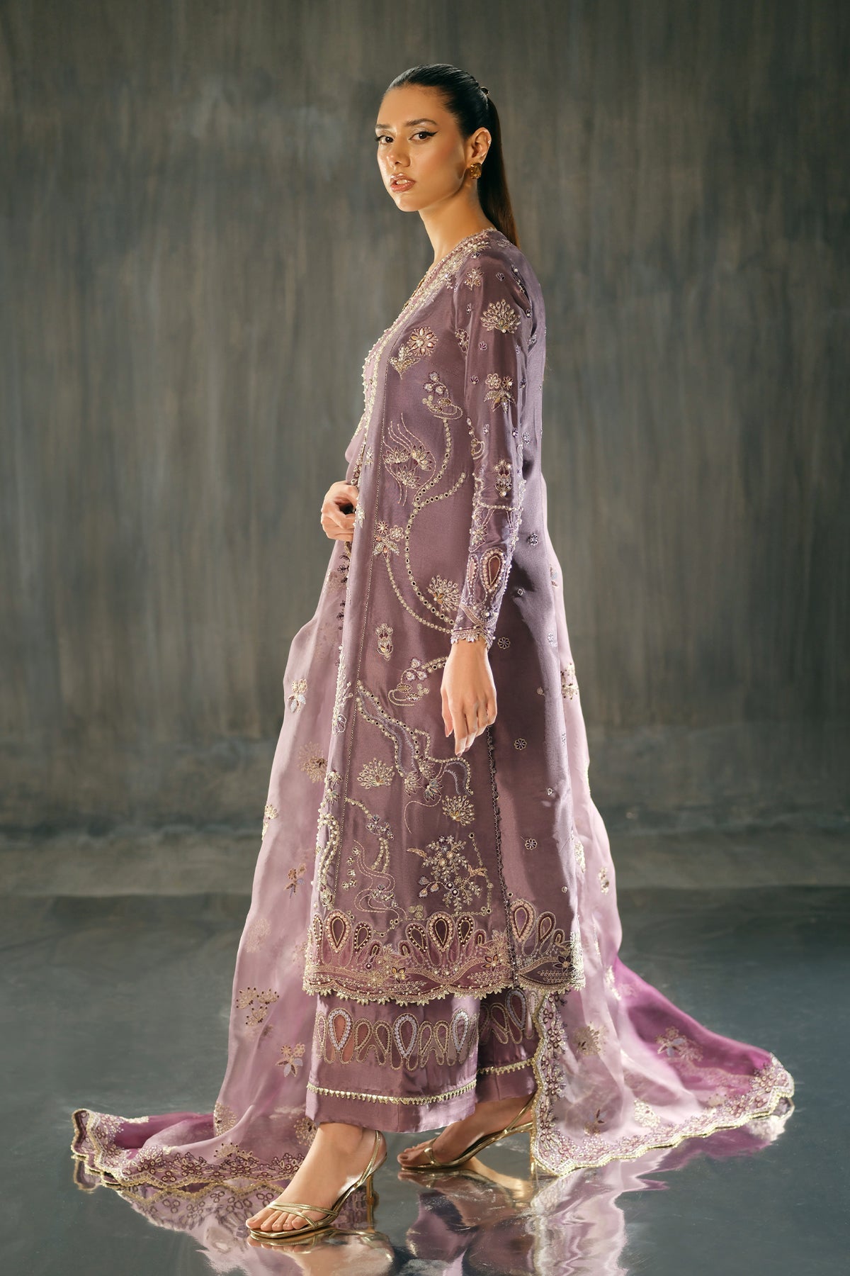 Nyra | Silk Pret A Porter 25 | Lilly - Official Nyra stockist in UK - Sakeena London